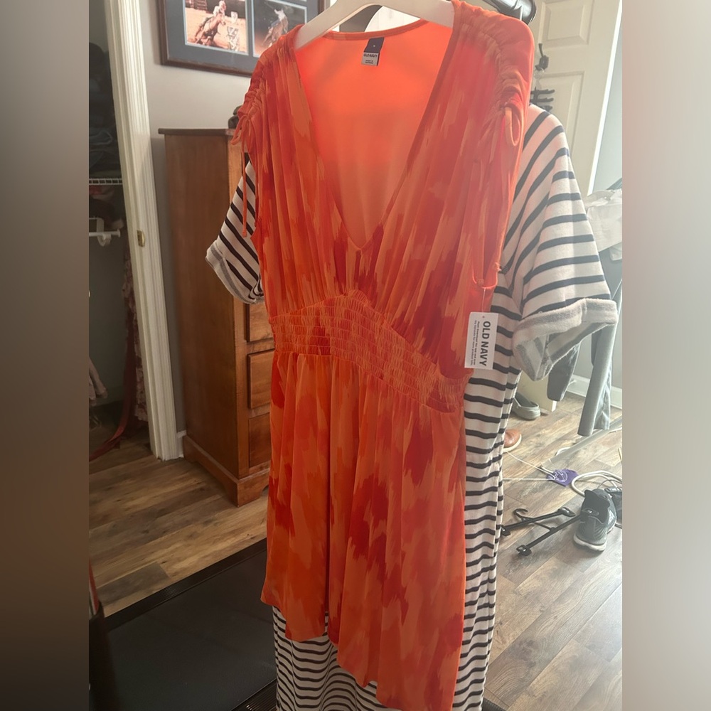 Old Navy dress NWT